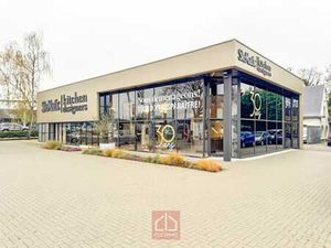 A l'entrée de Waterloo