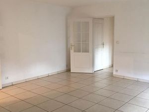 Appartement T2 à louer - 2 pièces - 43 04 m2 - Sevran - 93 - ILE-DE-FRANCE