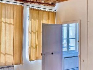 Location appartement 2 pièces 55 m² à Paris 5ème (75005)  1 945 €