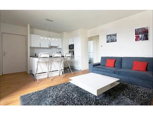 Location meublée appartement 2 pièces 50 m² à Puteaux (92800)  1 500 €