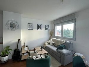 Location appartement 3 pièces 70 m² à Villejuif (94800)  1 550 €