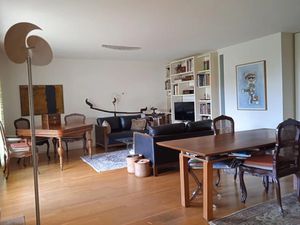 Location meublée appartement 3 pièces 116 m² à Charbonnières-les-Bains (69260)  1 800 €