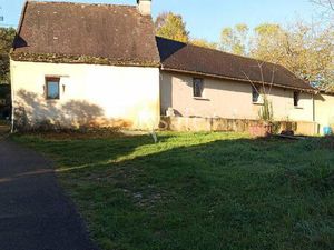 Ensemble immobilier sur 2 20 ha proche Dordogne