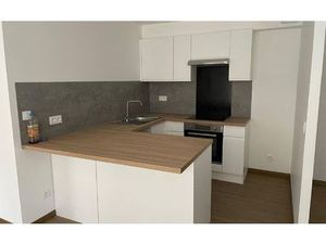Location appartement  m² T-2 à Roye  640 €