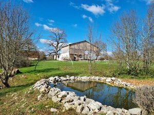 Propriété de 4 ha au Coeur du Parc Naturel des Causses du Quer