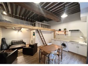 Dijon  à vendre t1 bis sur cour au centre ville Sud