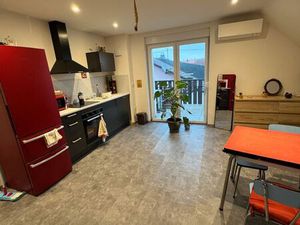 Duplex avec terrasse - Climatisation - 62m2 carrez/80 m² au sol