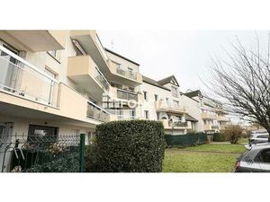 Appartement 4 pièces 3 chambres au sein d'une résidence calme proche école Pablo Picasso