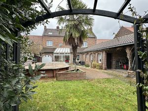 SIN LE NOBLE-grande maison de famille rénovée de semi plain