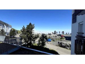 LA PIERRE SAINT MARTIN