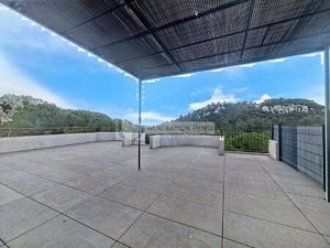 Charmant appartement avec terrasse au Baux de Provence