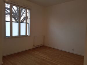 Beau F1 de 29 m² en rez-de-chaussée – Cuisine ouverte sur pièce de vie