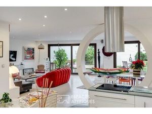 Maison d'Architecte avec Jardin et Patio Zen