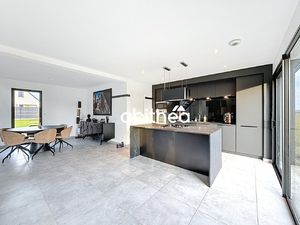 Maison contemporaine récente