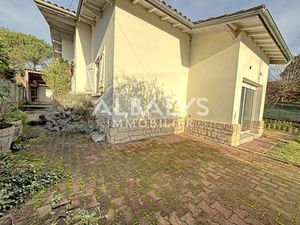 MAISON TRADITIONNELLE - Secteur HÔPITAL -