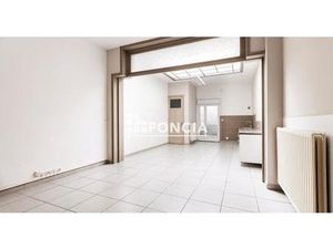 Roubaix - Centre Ville - Maison rénové de 105 m2 avec extérieur - 4 chambres