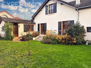 Soisy-sous-Montmorency. Maison 7 Pièces avec Jardin Sans Vis