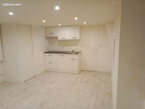 Location maison centre vay plein pied ■Disponible de suite .■Loyer:695 (charge comprise)