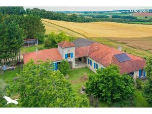 Ferme 9 pièces 230 m²