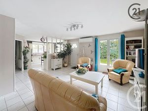 Maison à vendre - 5 pièces - 107 25 m2 - St Georges Sur Baulche - 89 - BOURGOGNE