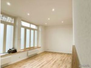 Location COUP DE CŒUR – F2 REFAIT À NEUF – LUMINEUX – IDÉAL HABITATION– REZ-DE-CHAUSSÉE  C