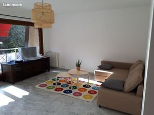 T3 80 m² climatise parkings garage