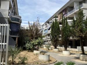 Studio 1 pièce 18 m²