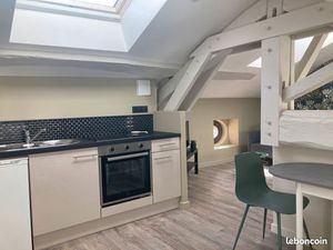 Studio meublé en centre ville