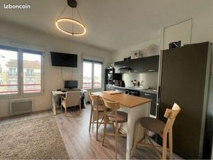 Studio meublé 28 m² – Refait à neuf – Quartier Gare RER D Villeneuve-Saint-Georges