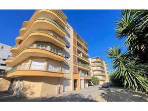 Location appartement  91.87 m² T-4 à Montpellier  1 130 €