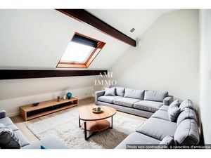 Superbe F2 dernier étage - PLACE DE LA FERME