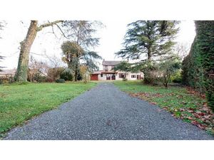 MAISON 3 CHAMBRES - PIÈCE DE VIE 49 M² - 2515 M² TERRAIN