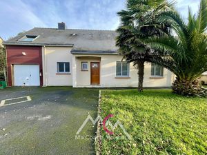 CROSSAC  Maison de plain pied d'environ 110m2 sur un terrain