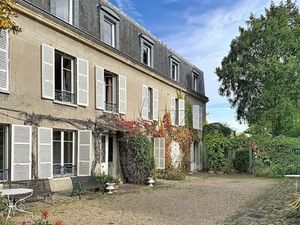 Vente maison 12 pièces 301 m² à Versailles (78000)  2 350 000 €