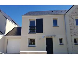 Location maison  m² T-4 à Orléans  853 €