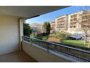 Location appartement  m² T-2 à Montpellier  788 €