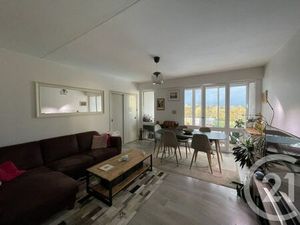 Appartement T4 à vendre - 4 pièces - 78 31 m2 - Laval - 53 - PAYS-DE-LOIRE