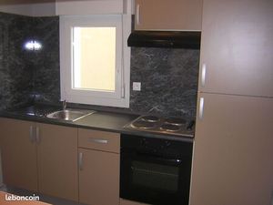 Loue T2 entièrement rénové