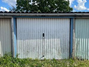 Garage/Box Perenchies centre