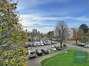Vente Appartement 4 pièces à Hérouville-Saint-Clair (14200) : à vendre 4 pièces / 71m² Hér