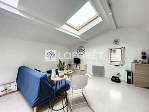 Location Appartement 2 pièces à Thouars (79100) : à louer 2 pièces / 57m² Thouars