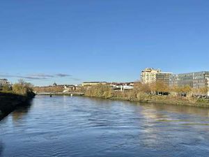 Location Terrain à Nantes Île de Nantes (44000) : à louer / 132m² Nantes Île de Nantes