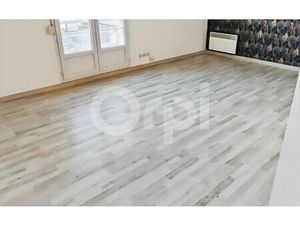 Location appartement  m² T-2 à Longperrier  800 €