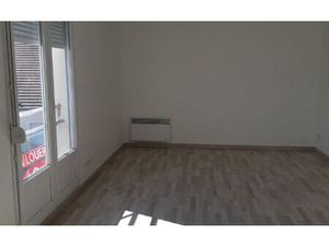 Location appartement  m² T-2 à Longperrier  830 €