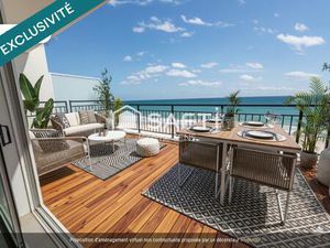 La Baule  dernier étage  entre océan et pins