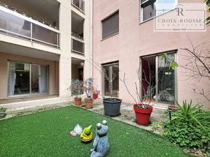 Lyon Croix-Rousse/quai de Saône Rez-de-jardin avec jardin p