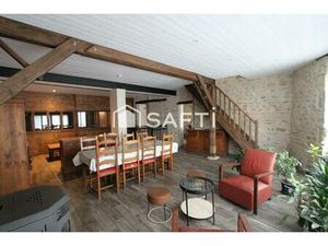 CHARMANTE MAISON DE 3 CHAMBRES AUX BEAUX VOLUMES