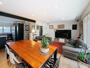 LANESTER : Maison mitoyenne de 4 chambres avec garage et sous-so