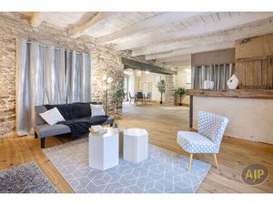 SAINT-JEAN-BREVELAY : Maison en pierre