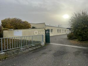 LOCAL D'ACTIVITE A VENDRE